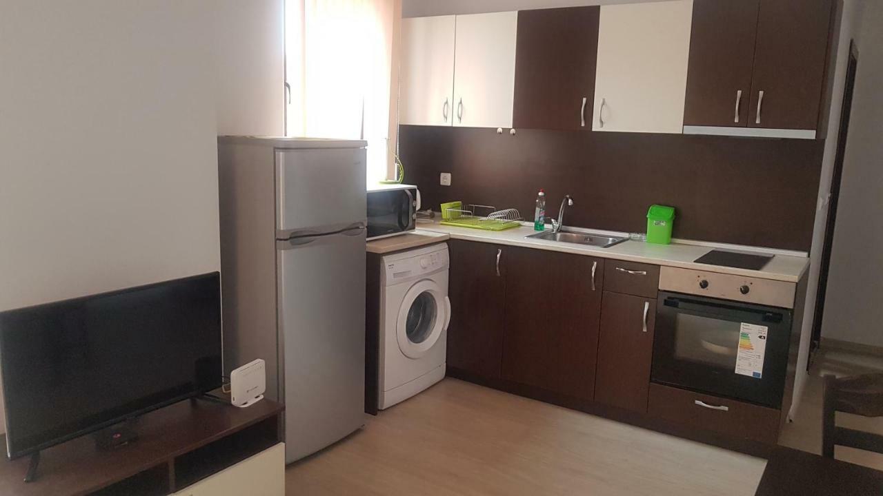 Villa Victory Apartments เนเซบาร์ ภายนอก รูปภาพ