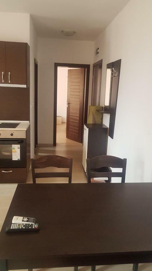 Villa Victory Apartments เนเซบาร์ ภายนอก รูปภาพ